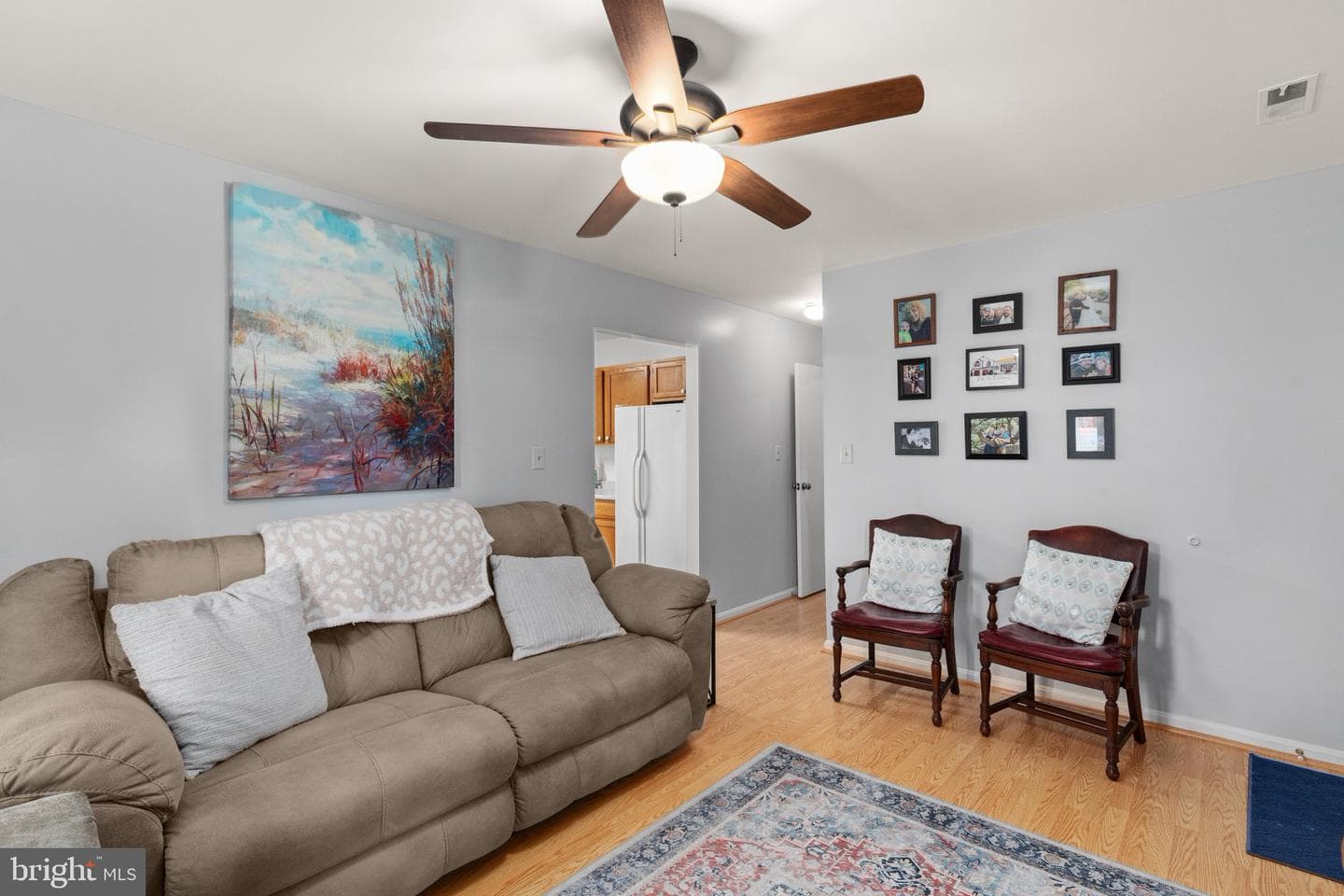 410 Denton Way photo 4