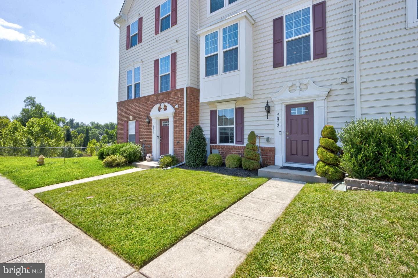 2953 Galloway Place photo 4