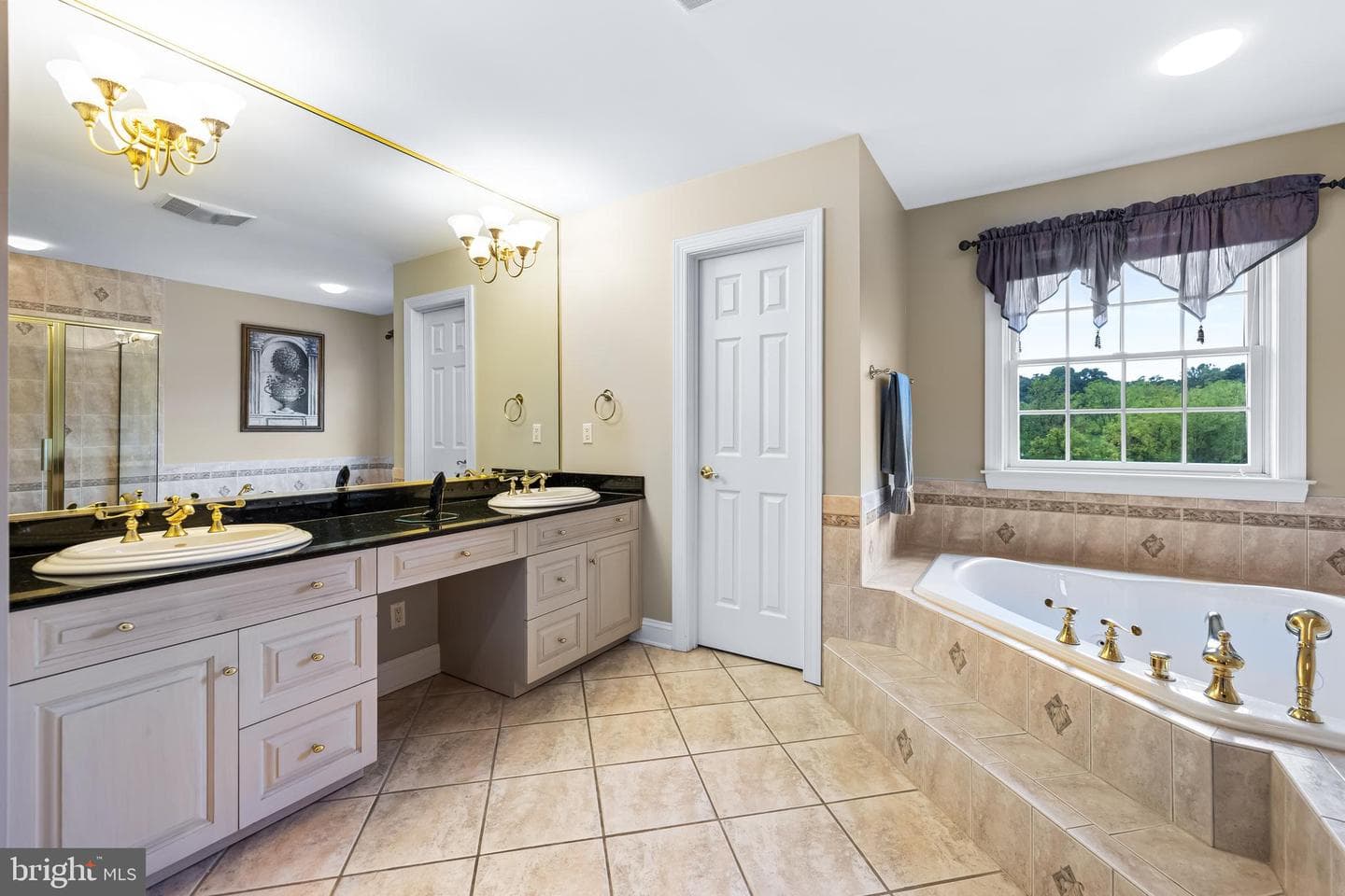 1413 Falls Crest Drive photo 44