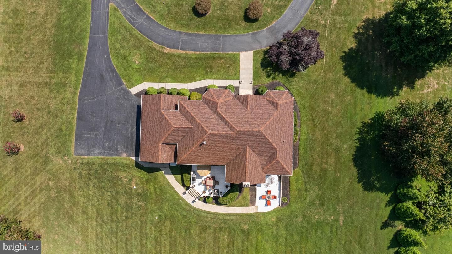 1413 Falls Crest Drive photo 84