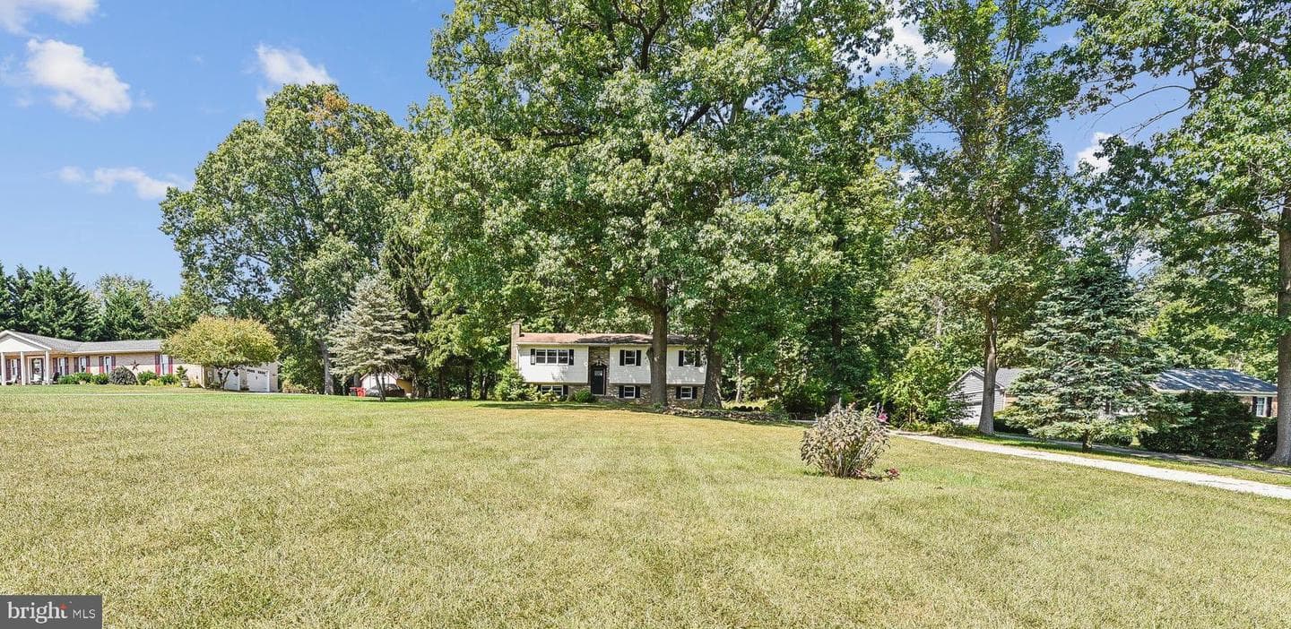 2728 Meadow Tree Drive photo 33