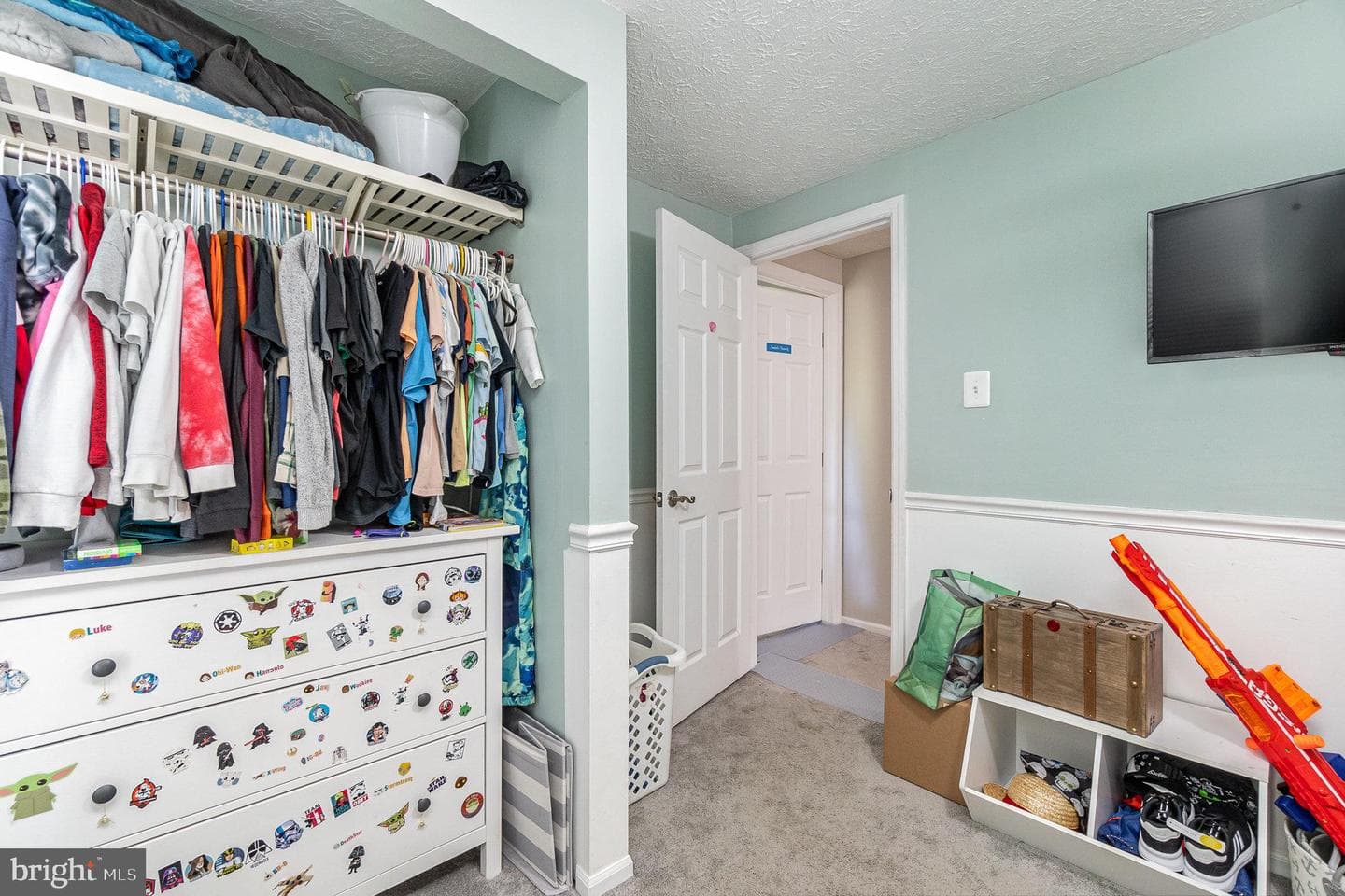 203 Ellerslie Court photo 17