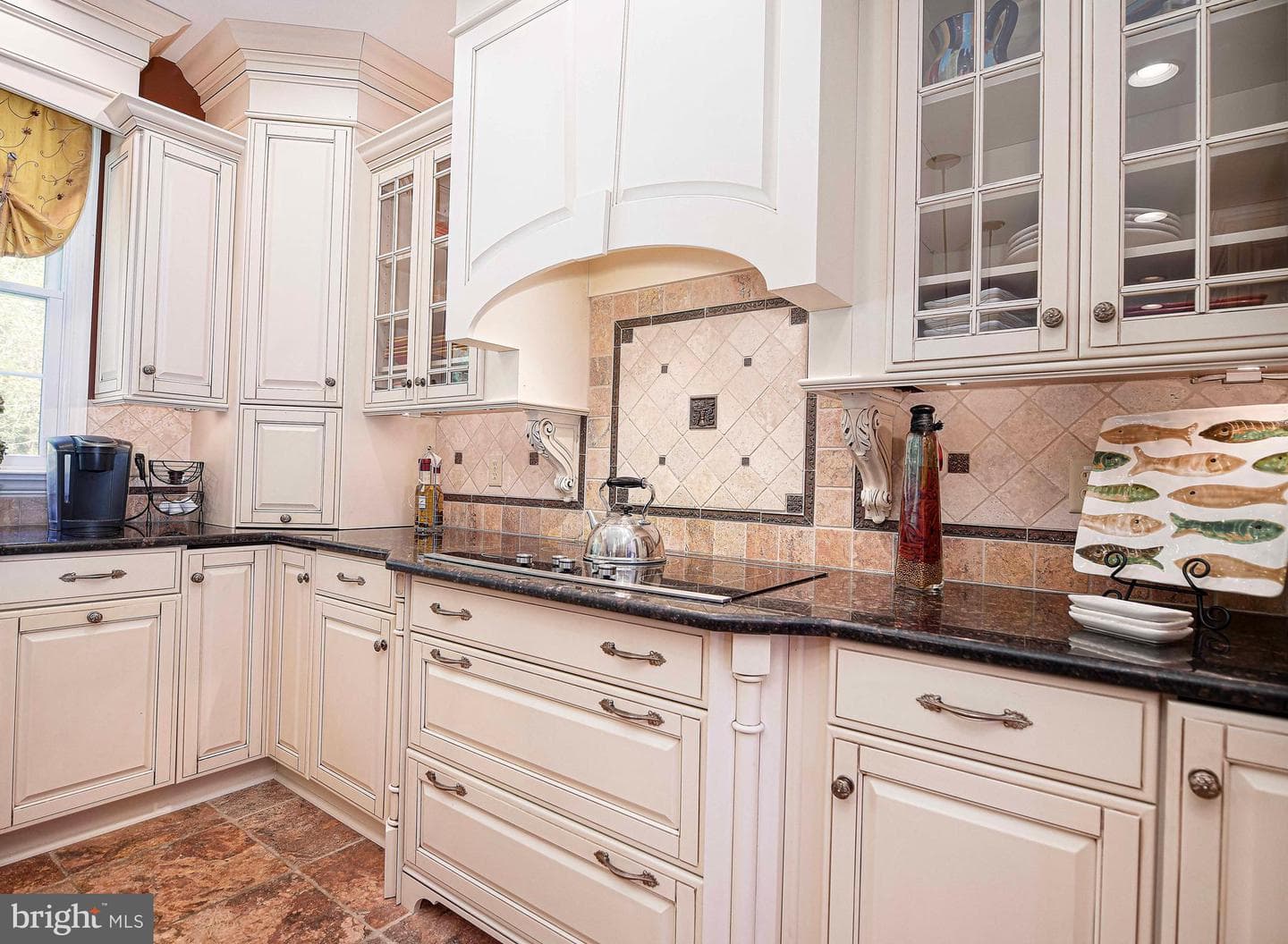 1710 Cannongate Road photo 10