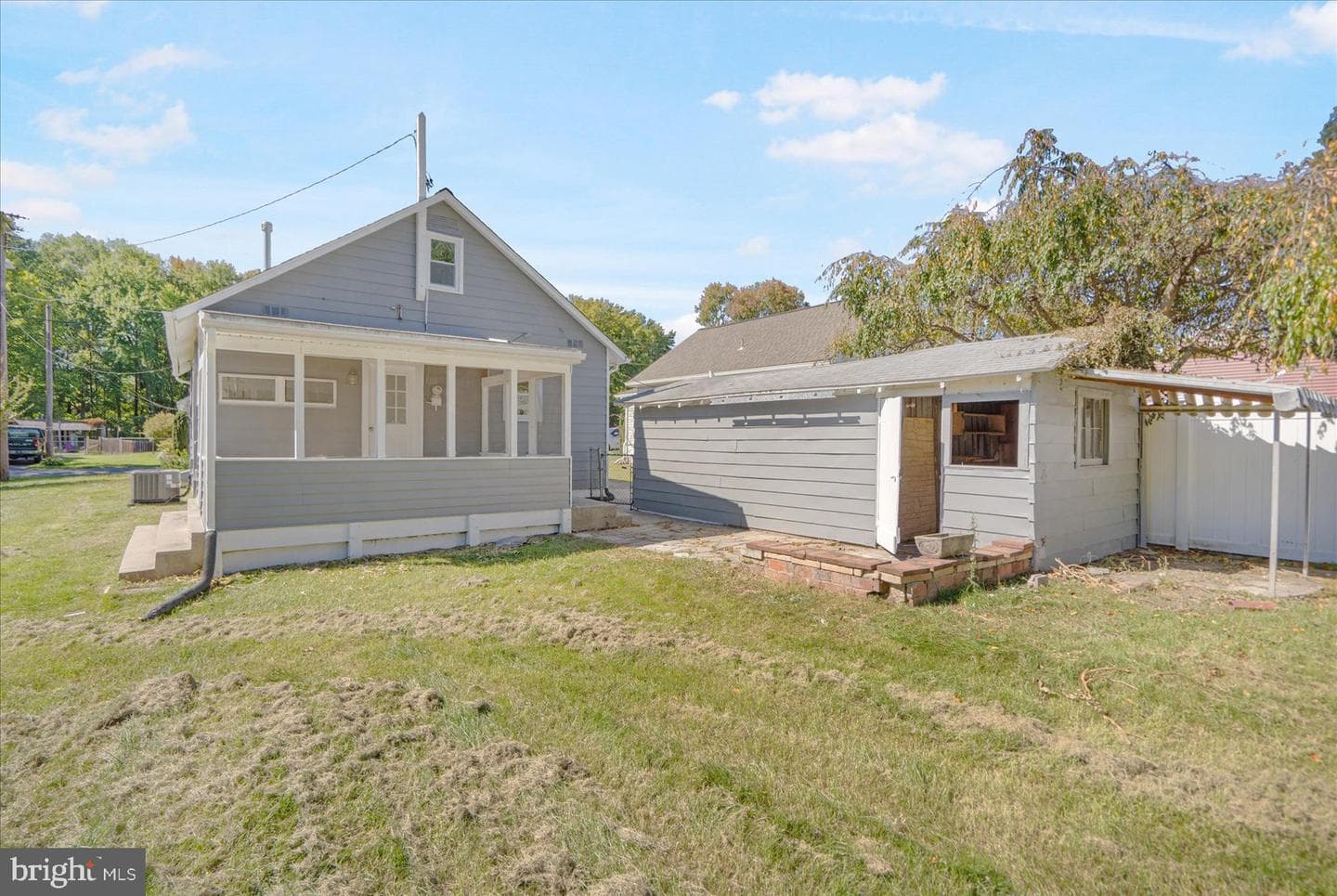 101 Oak Street photo 34