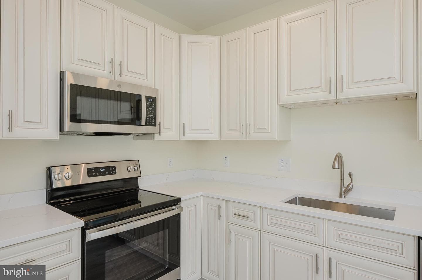4743 Witchhazel Way photo 12