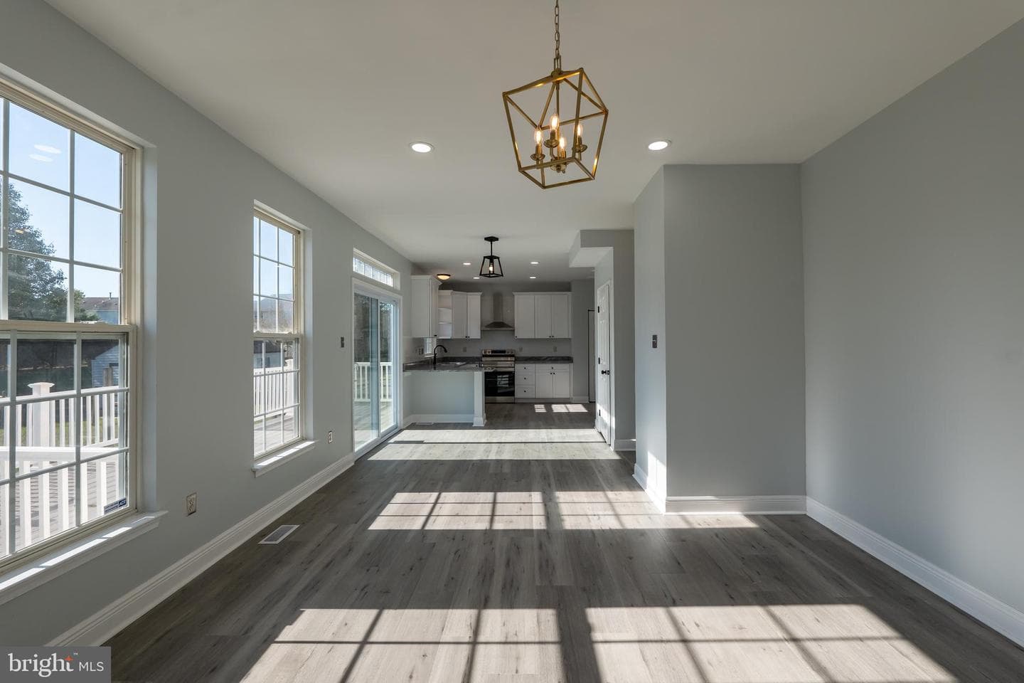 306 Caspian Court photo 18
