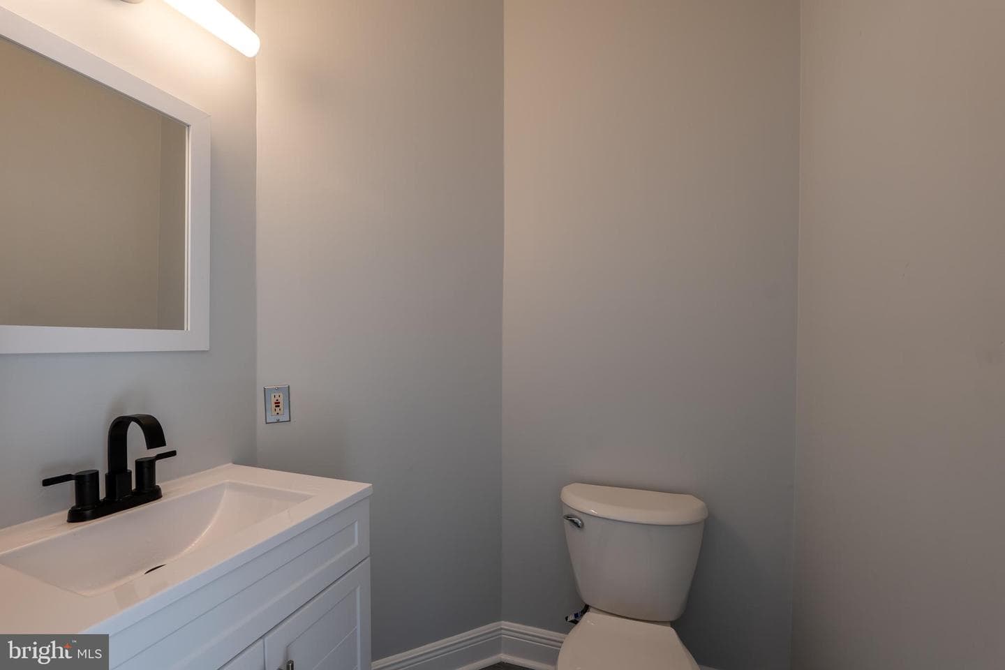 306 Caspian Court photo 19