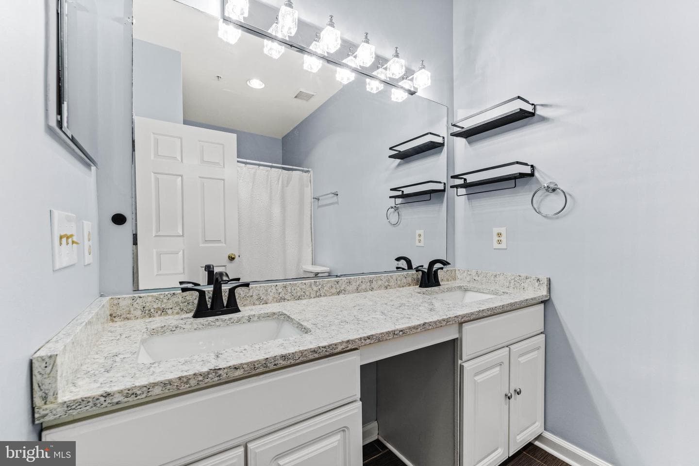1313 Cranesbill Court #202 photo 23