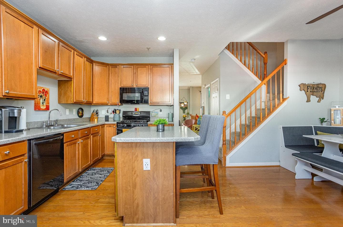 323 Kestrel Drive photo 12