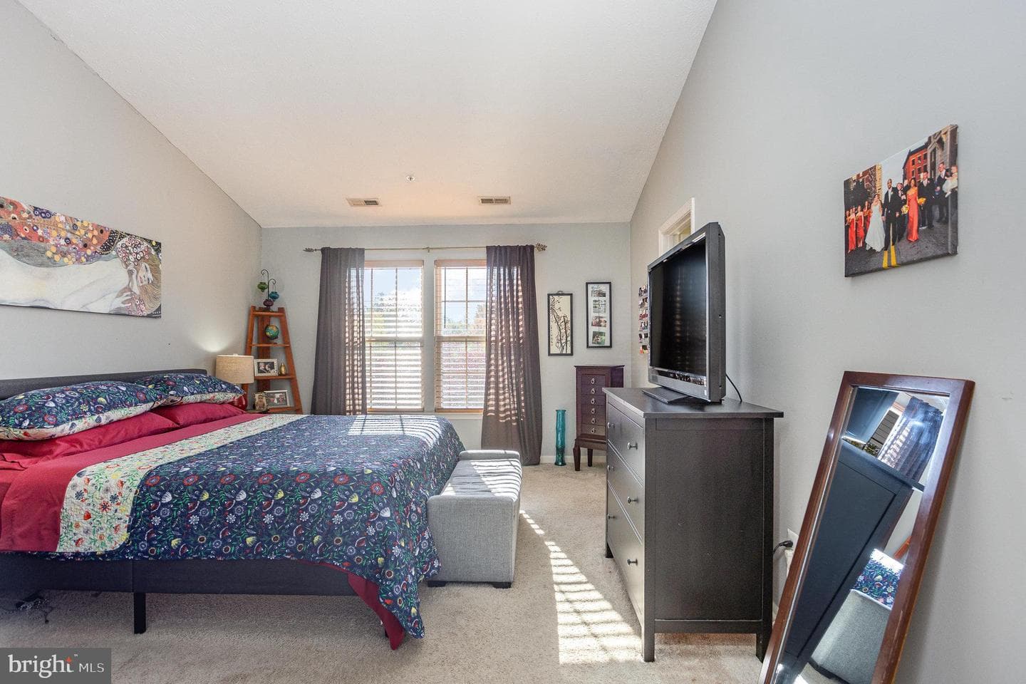 323 Kestrel Drive photo 15