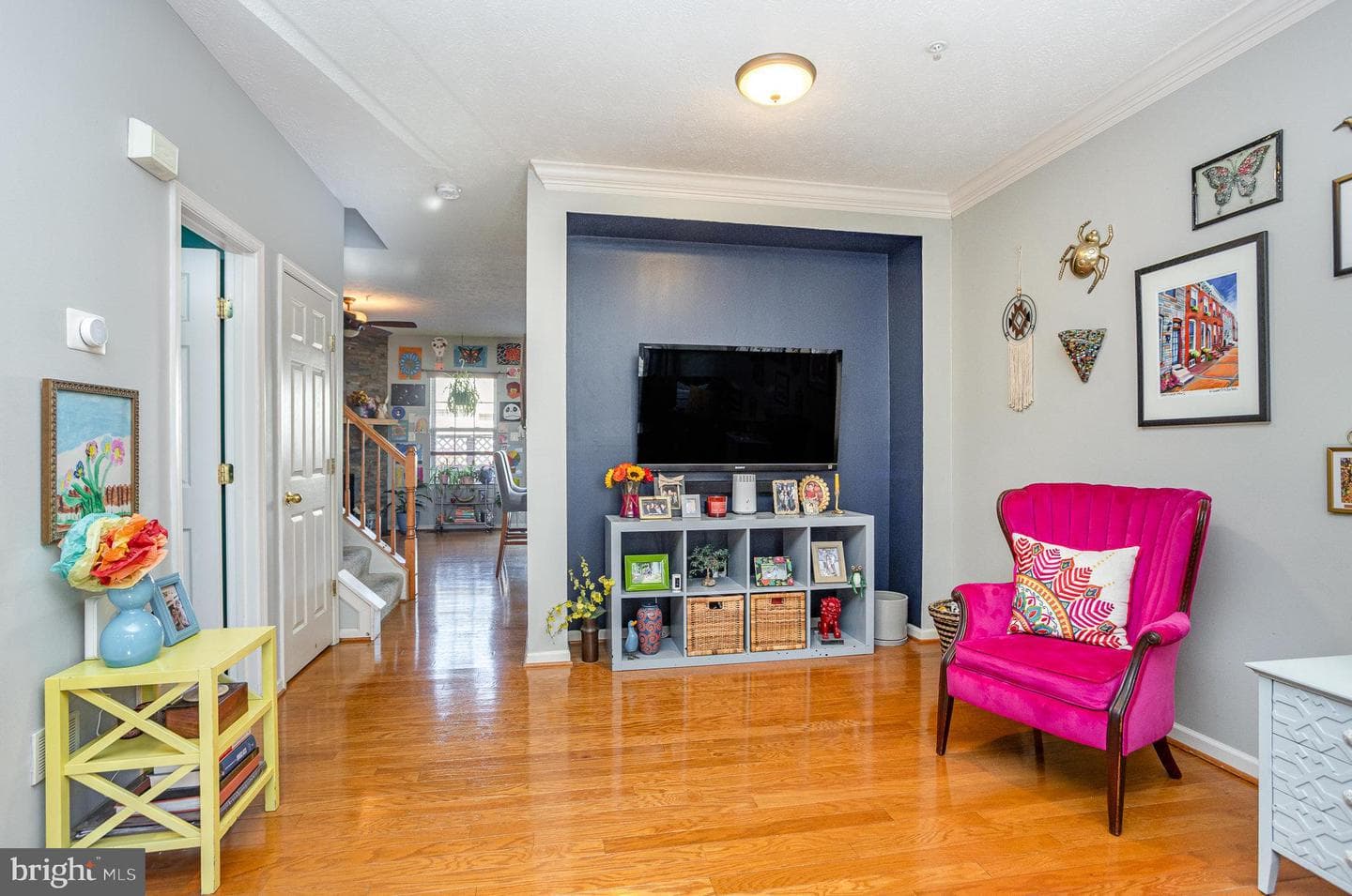 323 Kestrel Drive photo 7