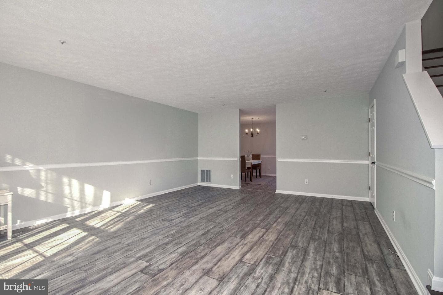 629 Stone Mill Court photo 2