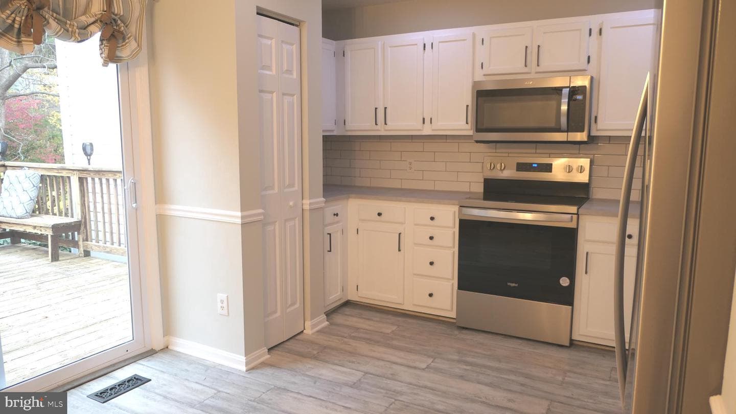 629 Stone Mill Court photo 8