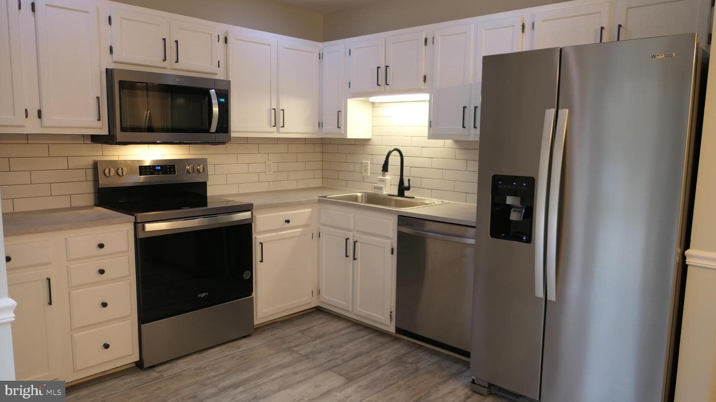 629 Stone Mill Court photo 9