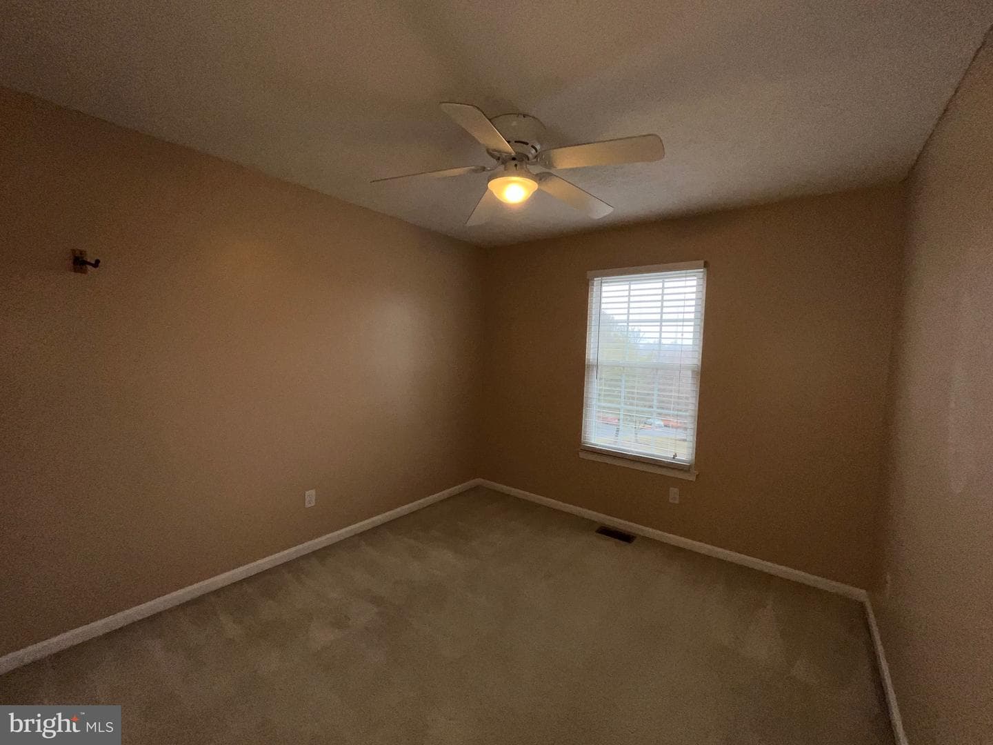 926 Chesney Lane photo 22