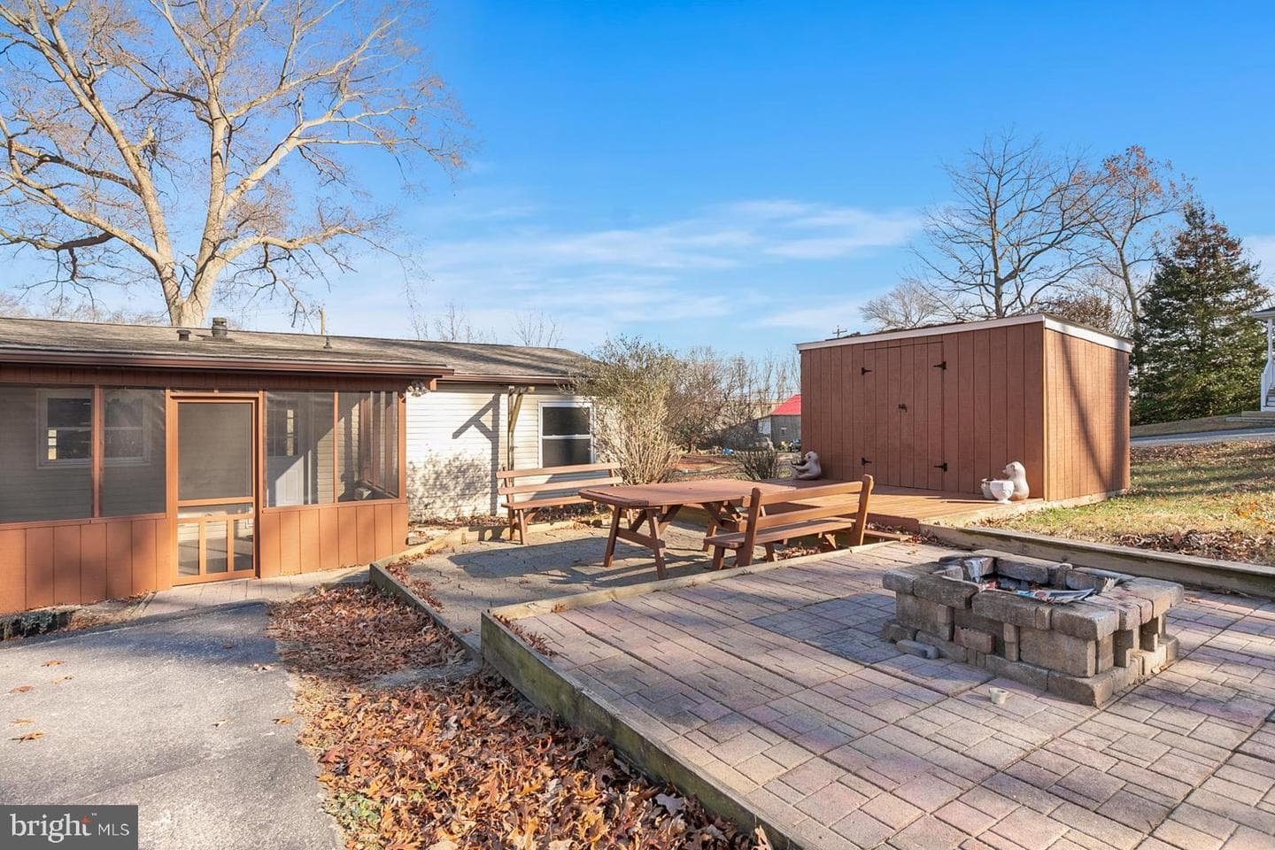 3960 Ady Road photo 16
