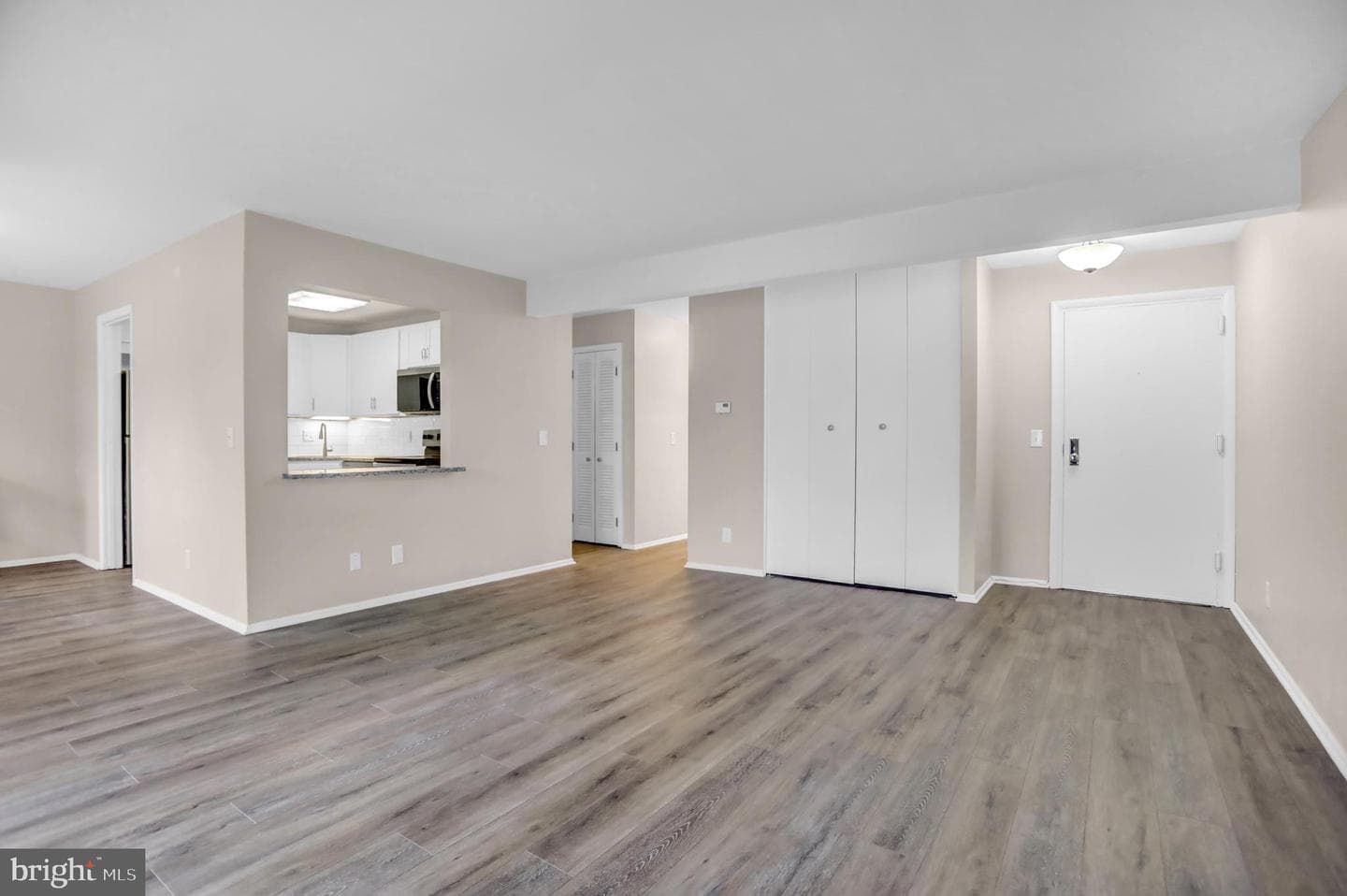 208 Crocker Drive #208-D photo 6