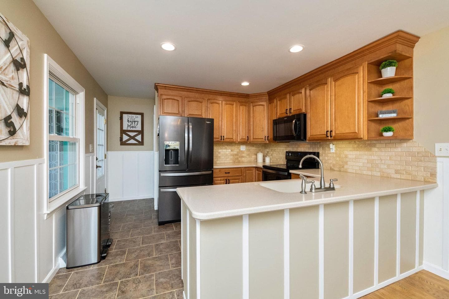 220 E Belcrest Road photo 12