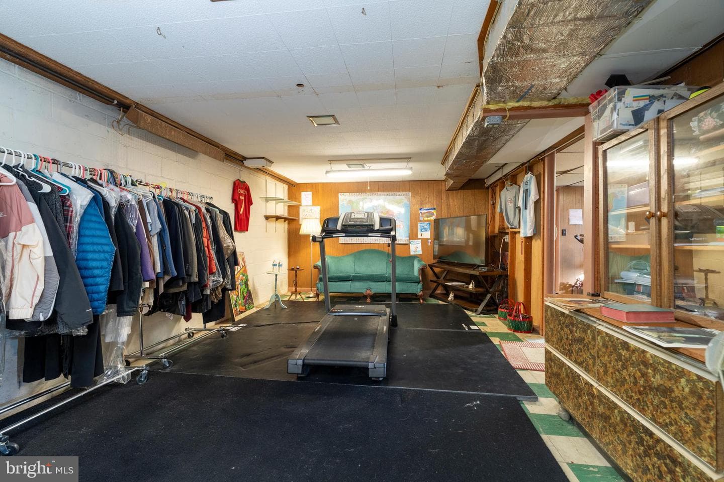 128 N Lynbrook Road photo 45