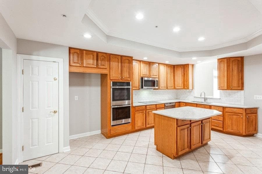209 Prescott Court photo 2