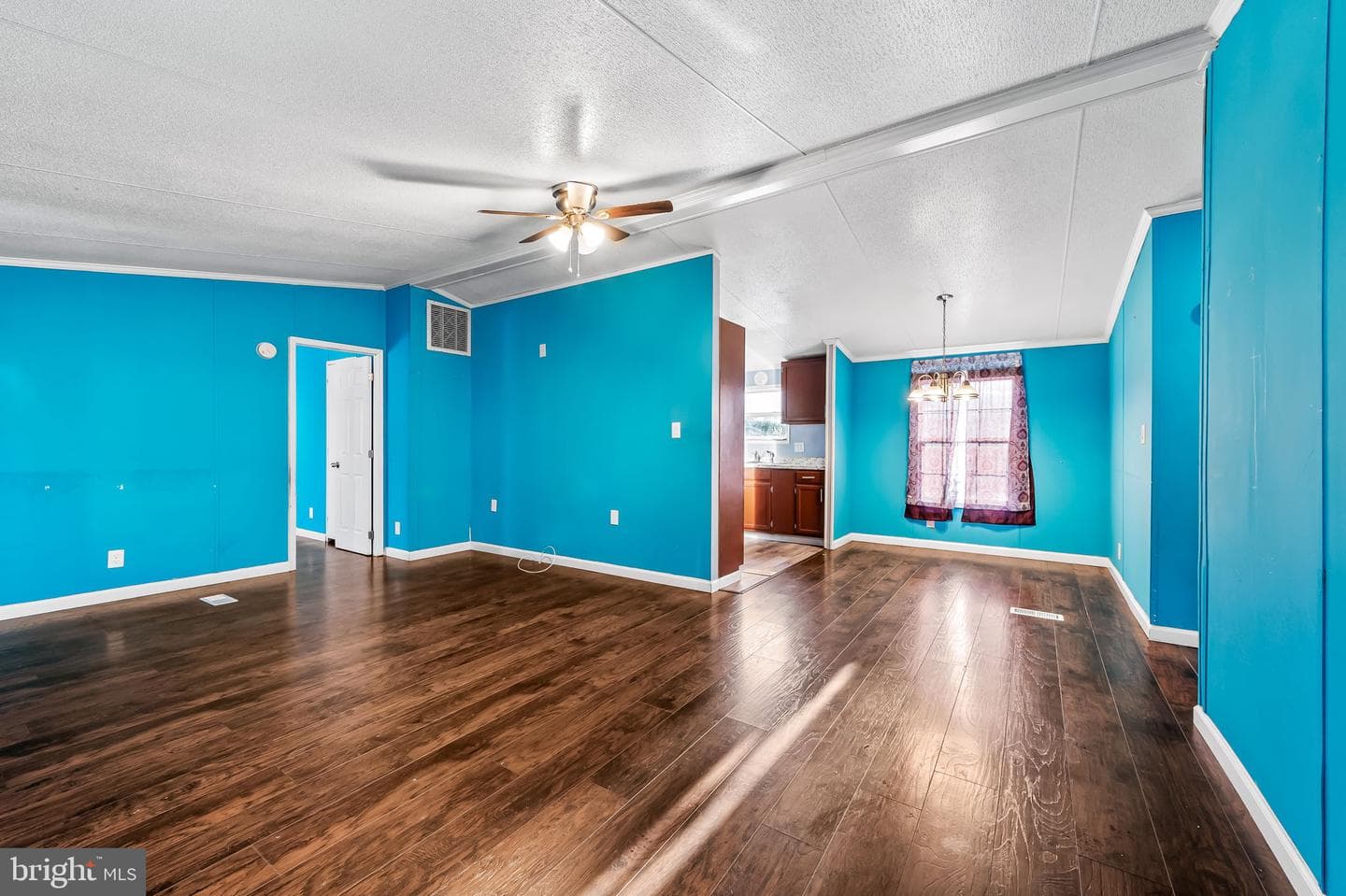 52 Lewis Drive photo 11