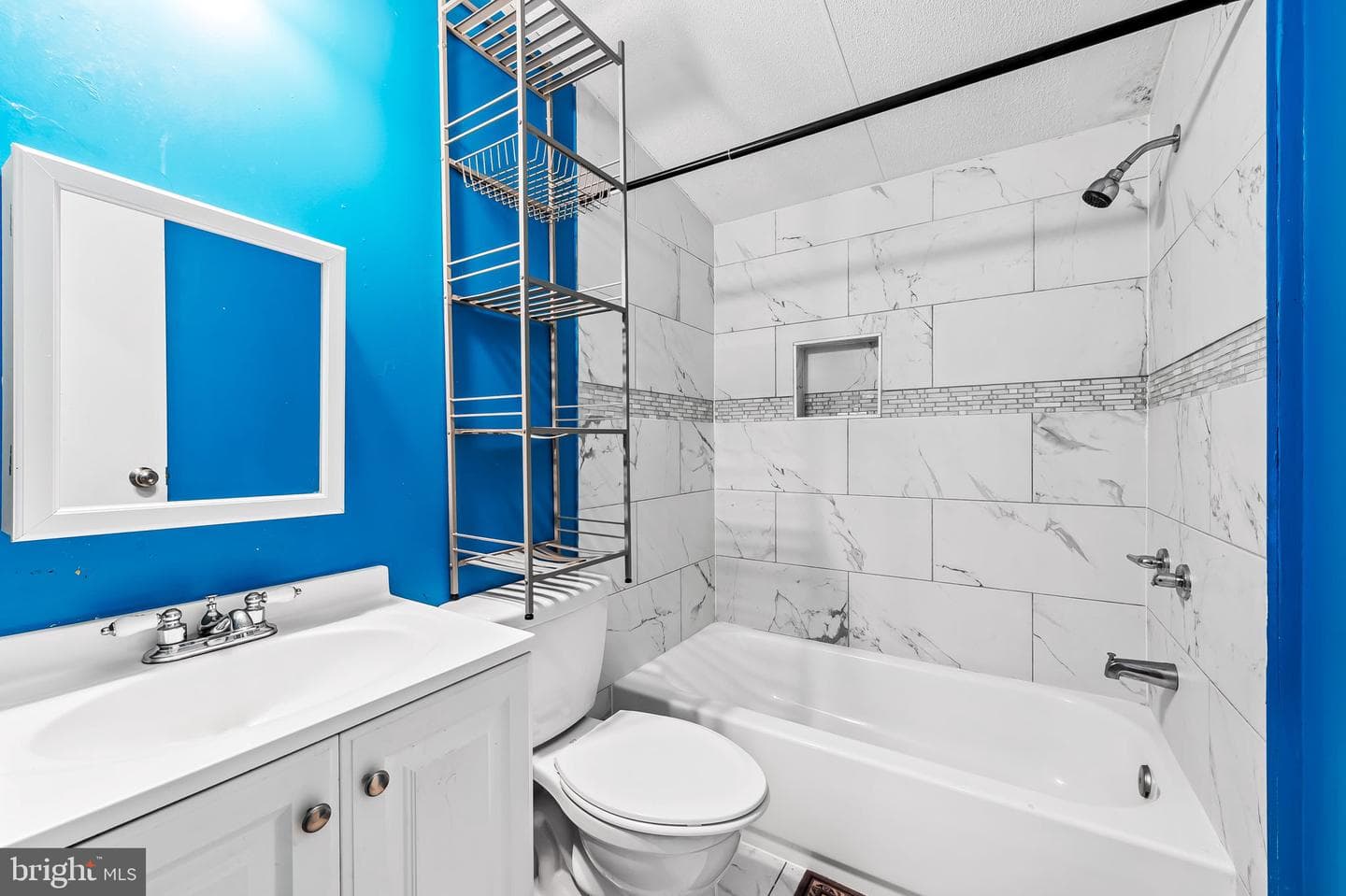 52 Lewis Drive photo 15