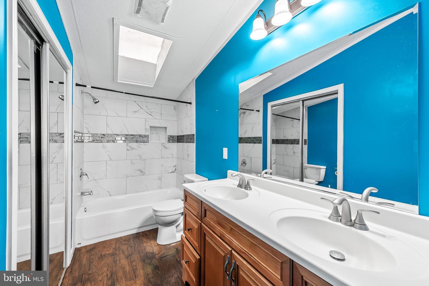 52 Lewis Drive photo 22