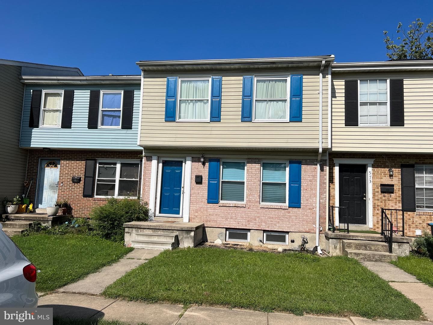 575 Jamestown Court, Edgewood