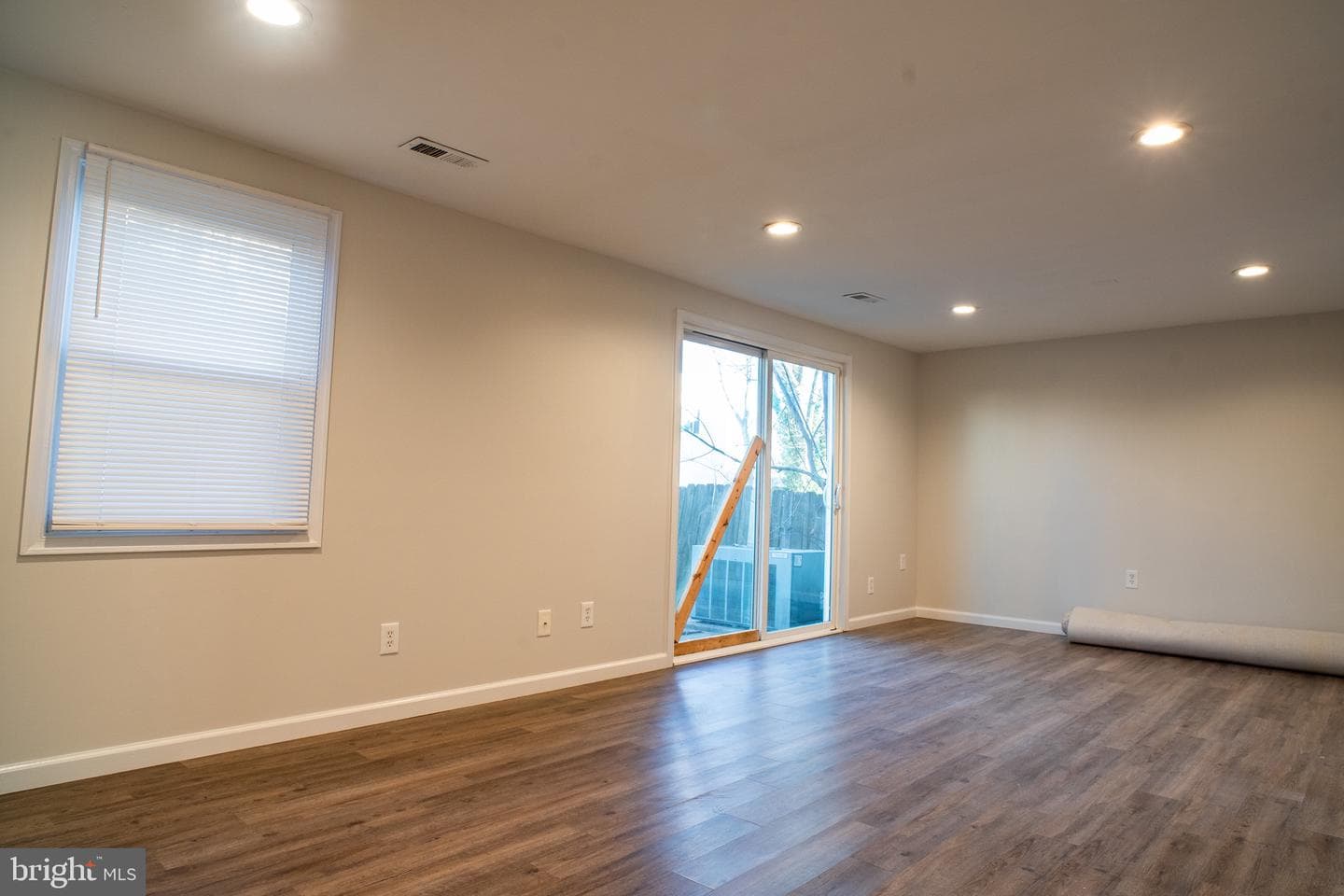 1885 Brookside Drive photo 24