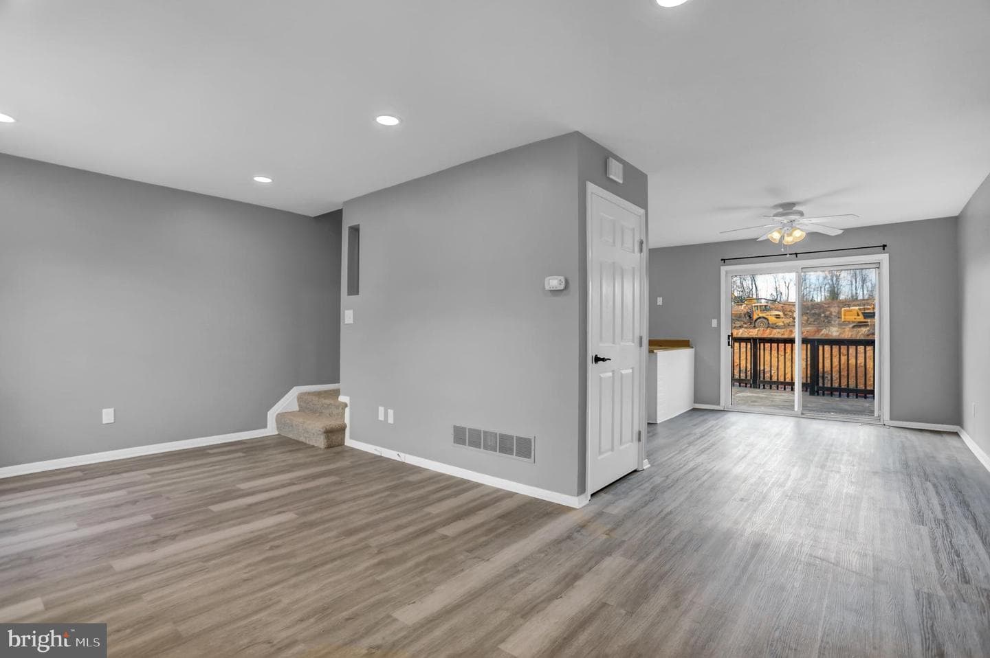3642 Marpat Drive photo 3