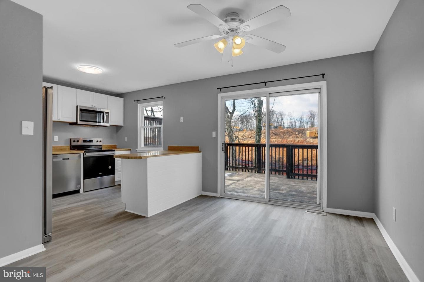3642 Marpat Drive photo 4