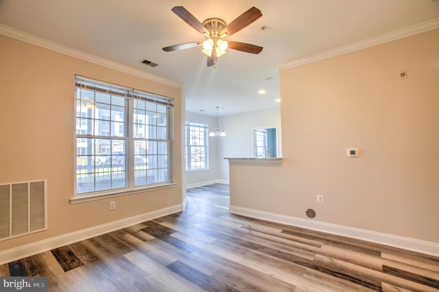 1818 Selvin Drive #101 photo 17