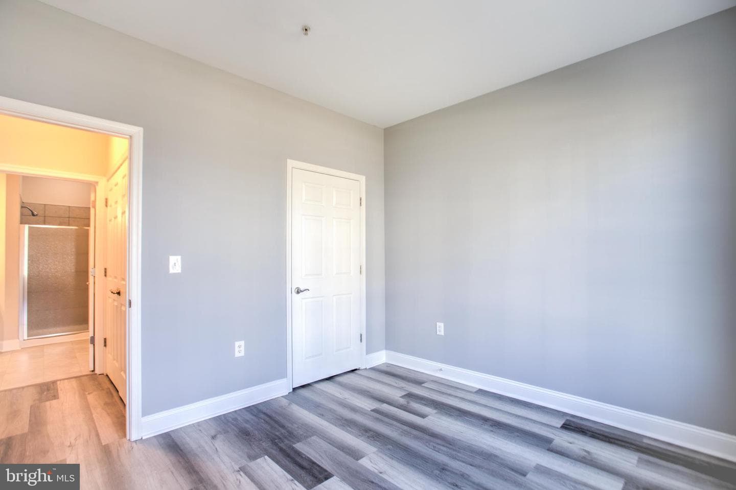 1818 Selvin Drive #101 photo 21