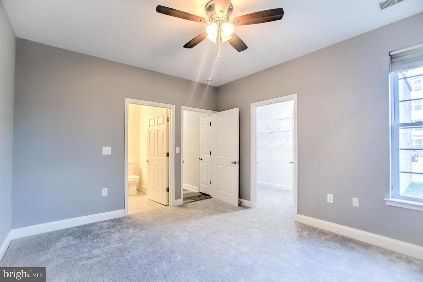 1818 Selvin Drive #101 photo 24
