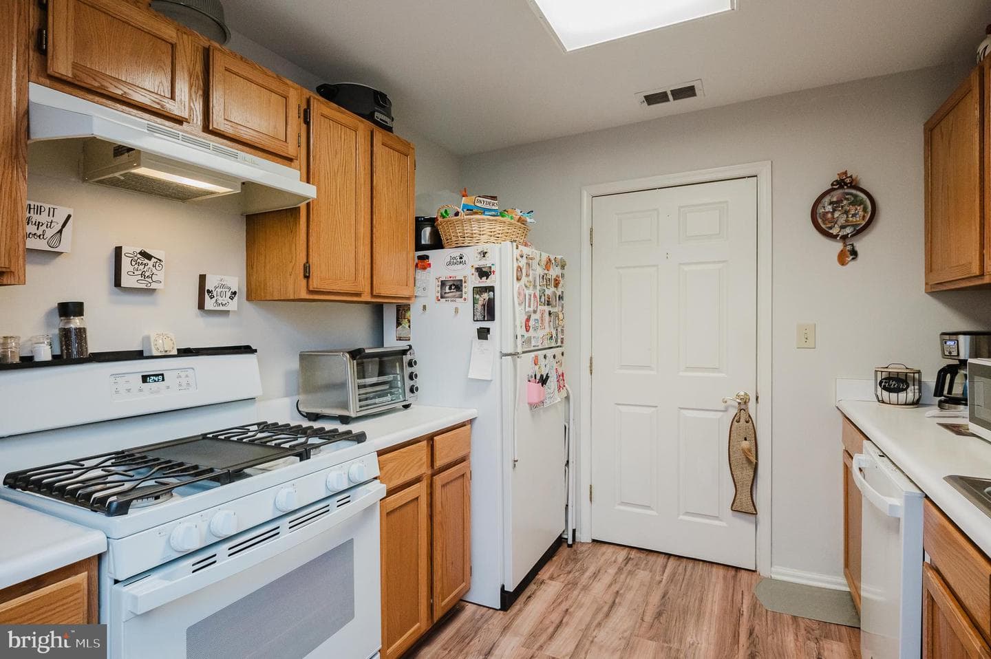 606 Churchill Road #E photo 19