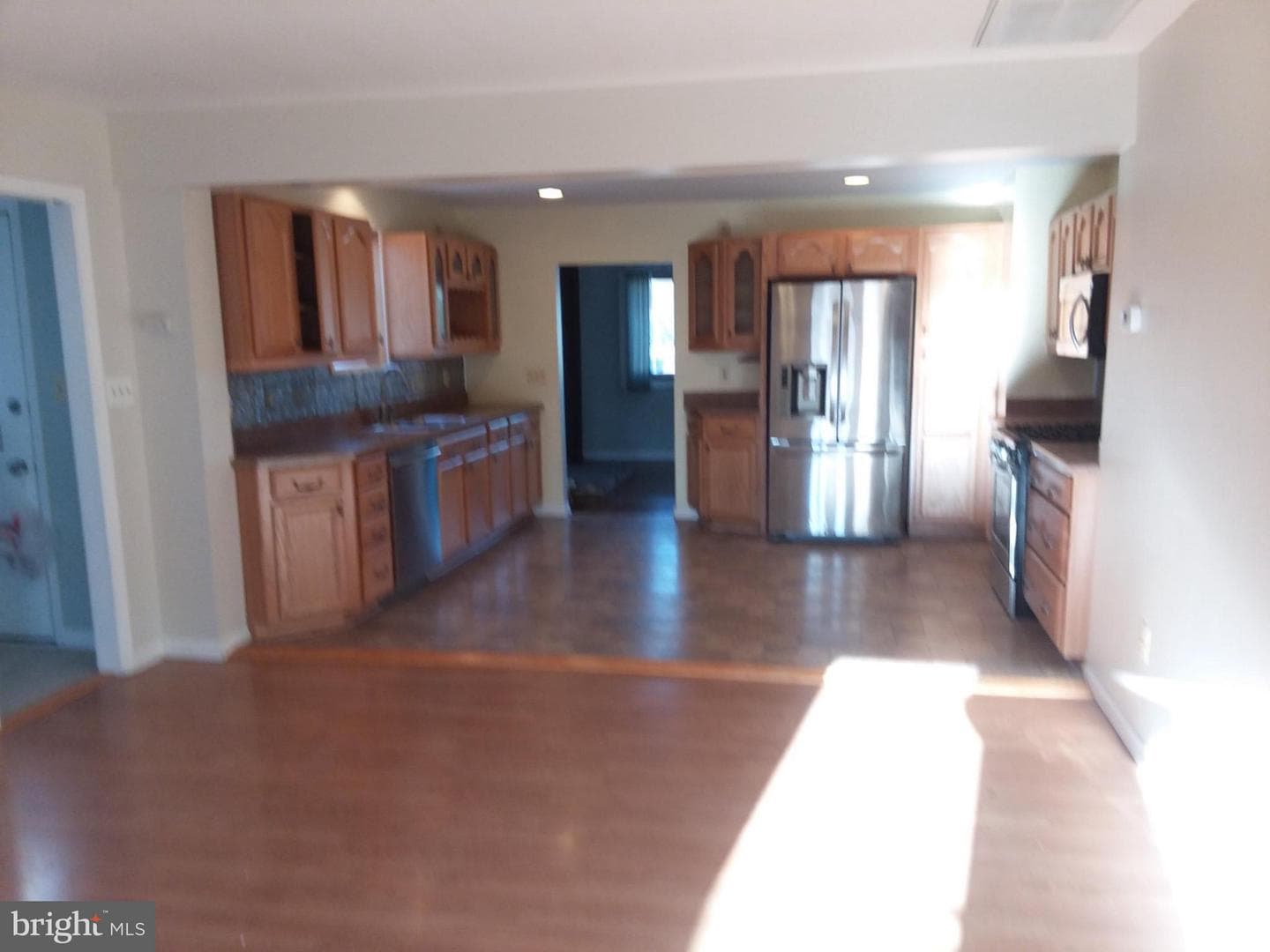 140 Bay Boulevard photo 3