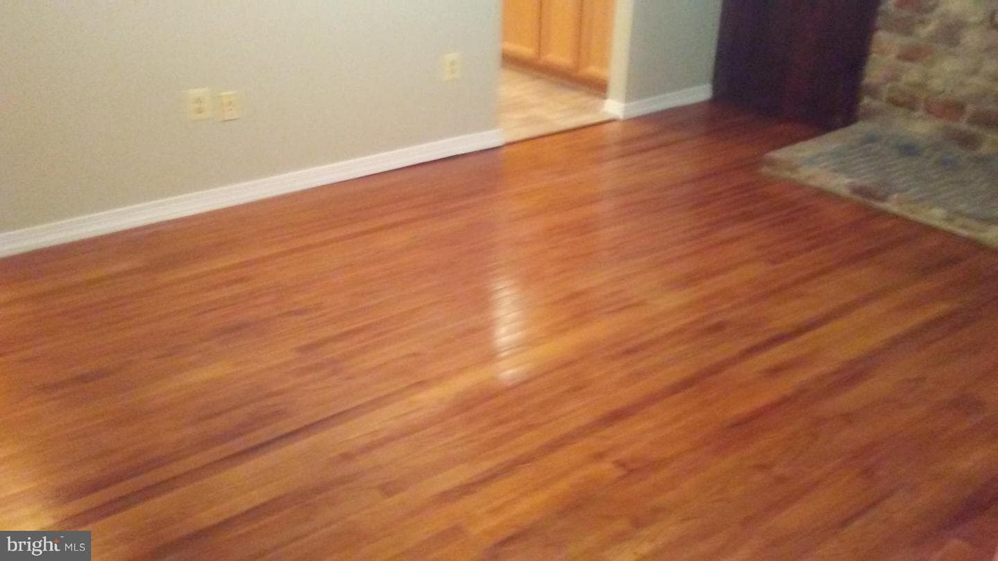 140 Bay Boulevard photo 8