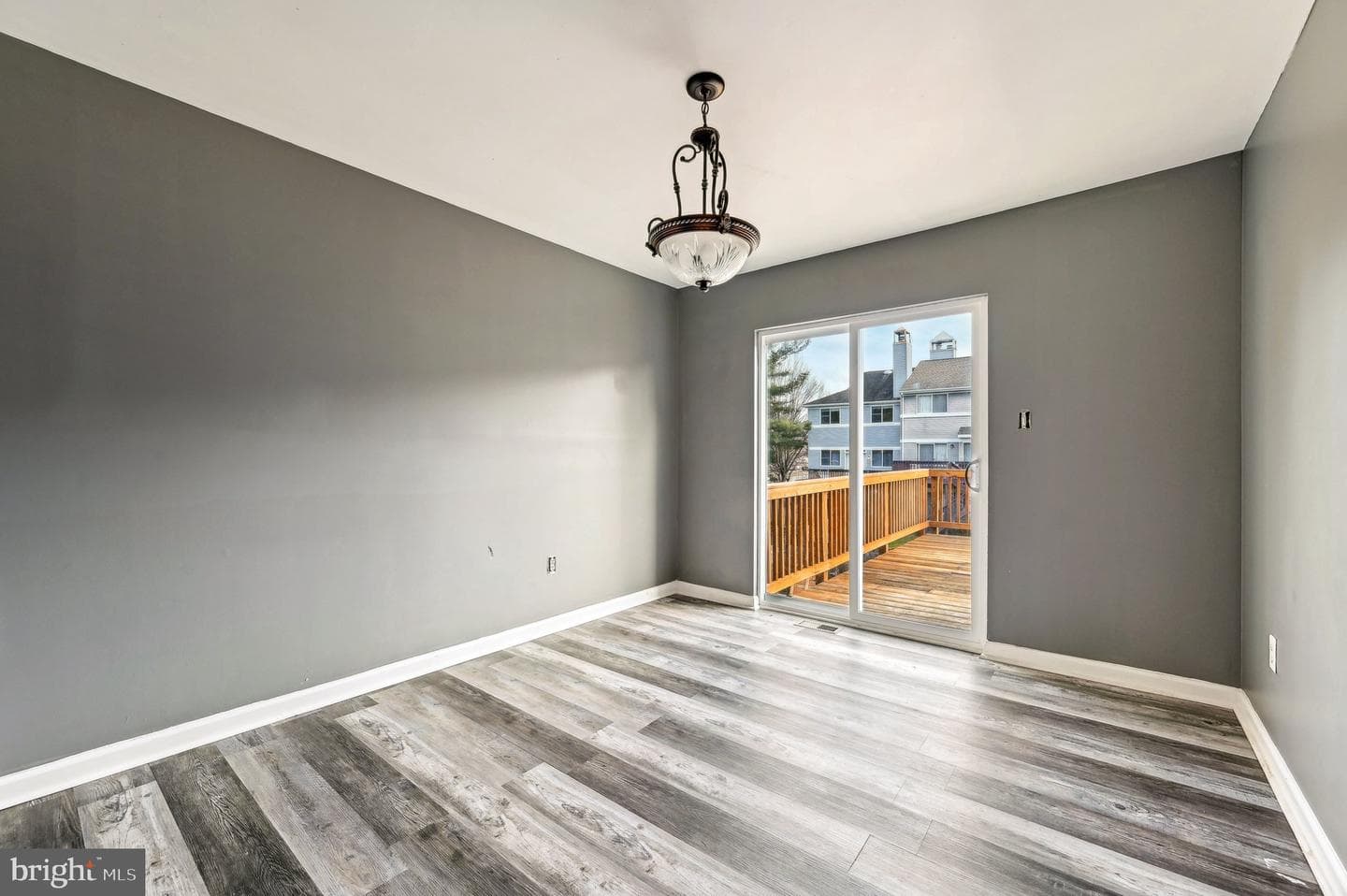 3627 Longridge Court photo 19