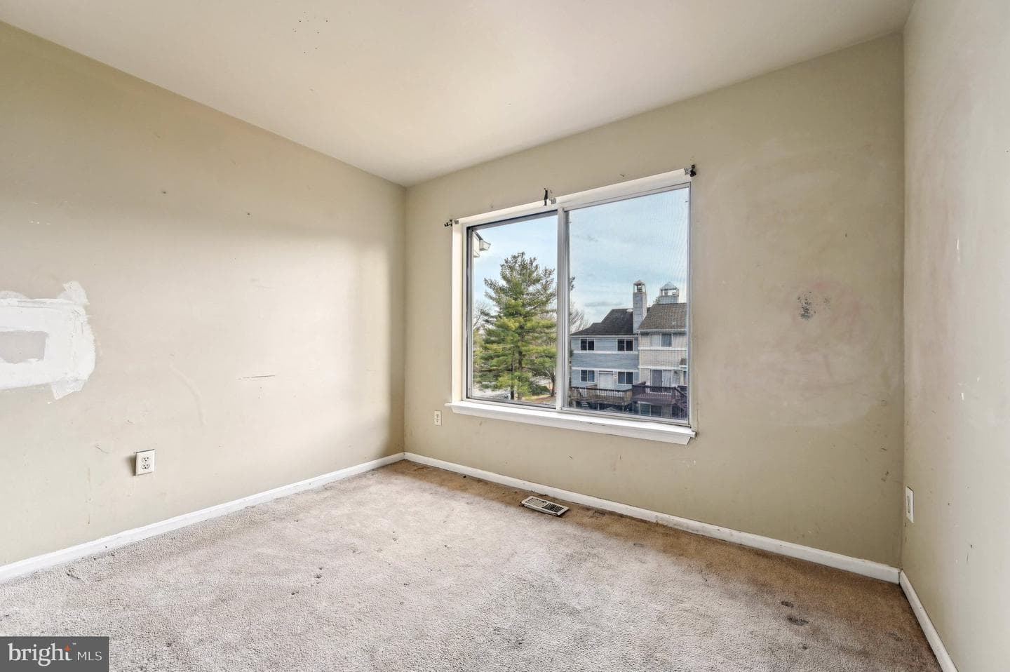 3627 Longridge Court photo 33