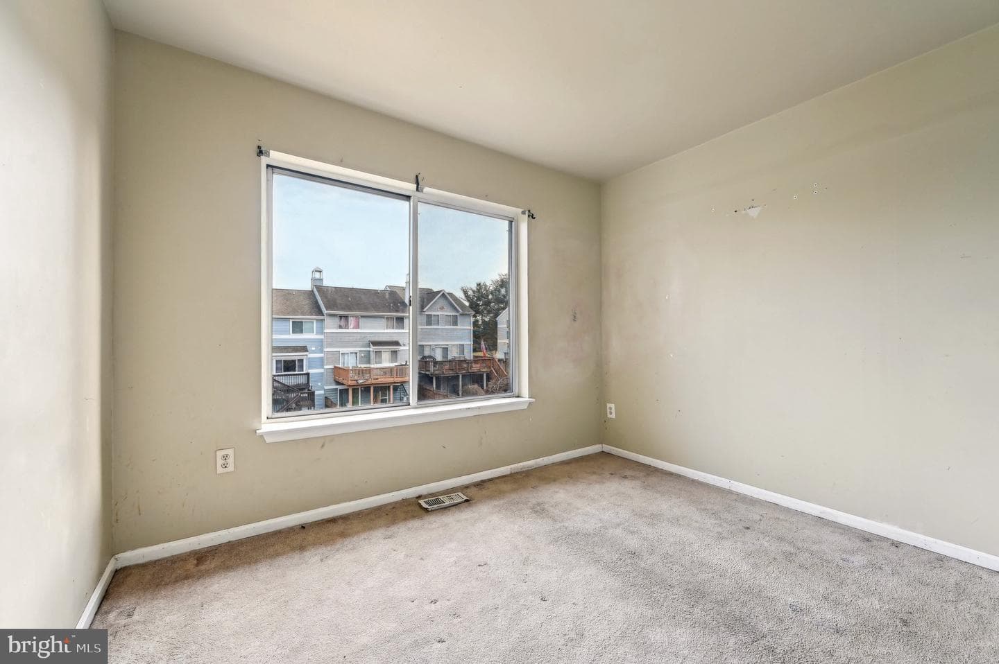 3627 Longridge Court photo 35