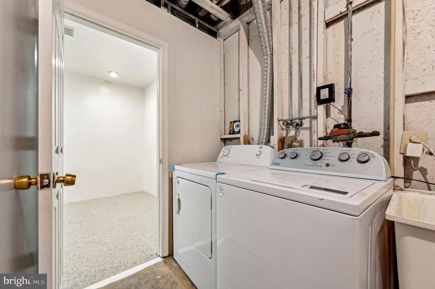 3627 Longridge Court photo 47