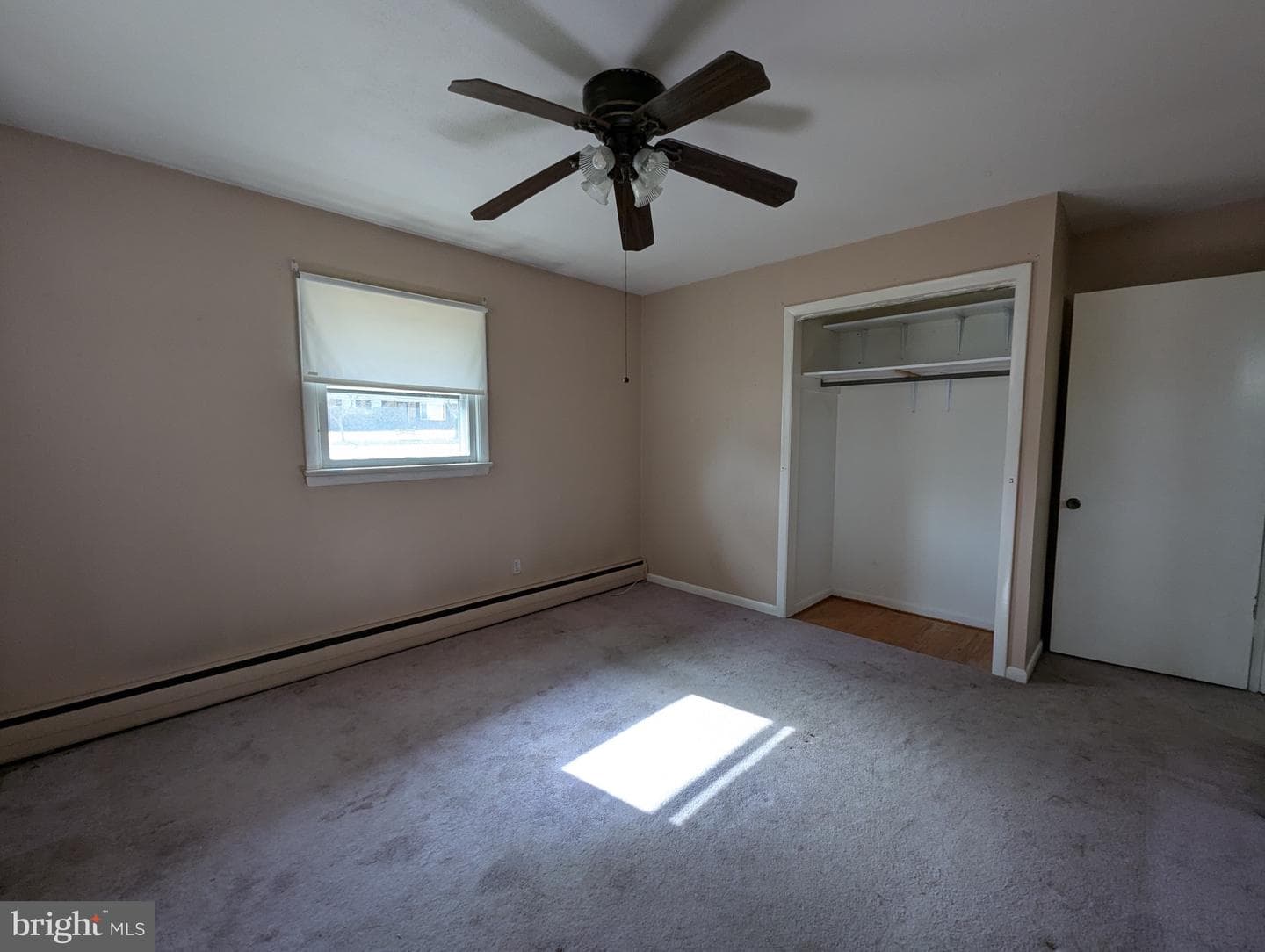 919 Luke Street photo 20