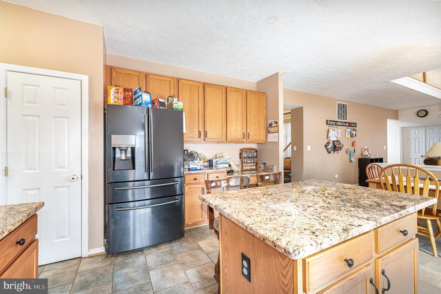 145 W Heather Road photo 19
