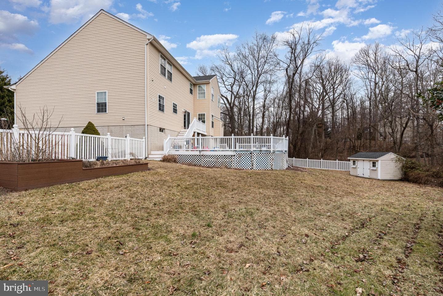 145 W Heather Road photo 43