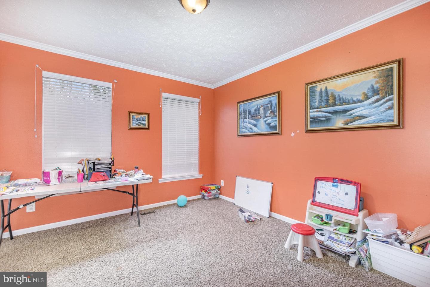 145 W Heather Road photo 9