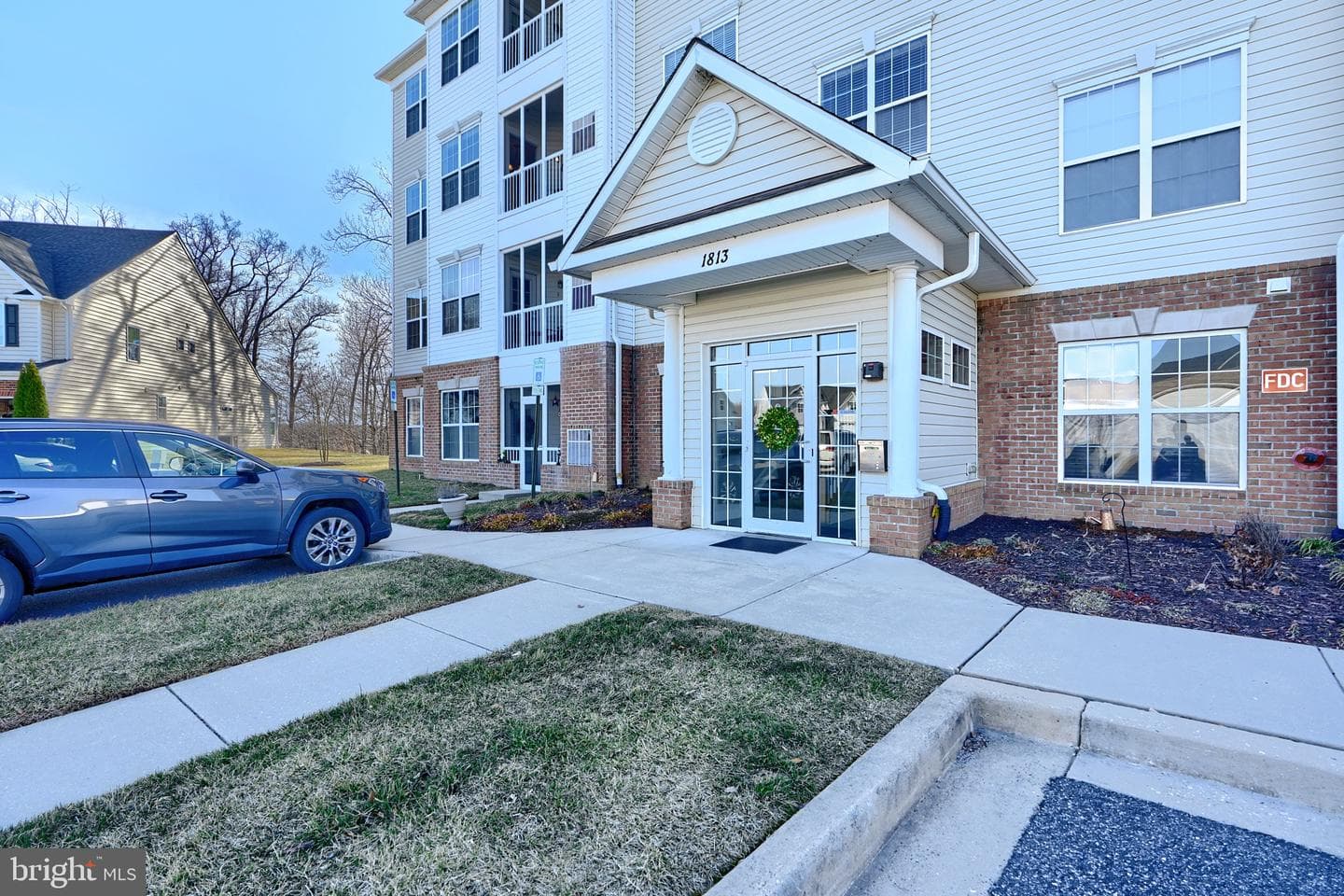 1813 Selvin Drive #301 photo 2