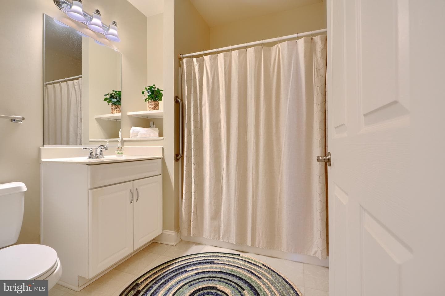 1813 Selvin Drive #301 photo 26