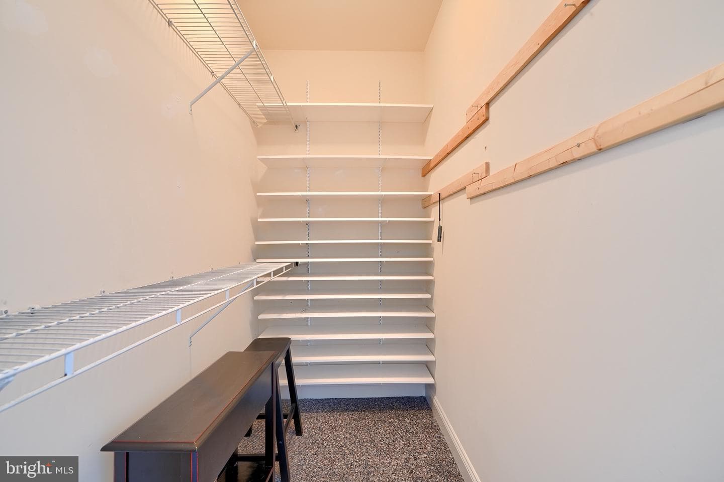 1813 Selvin Drive #301 photo 30