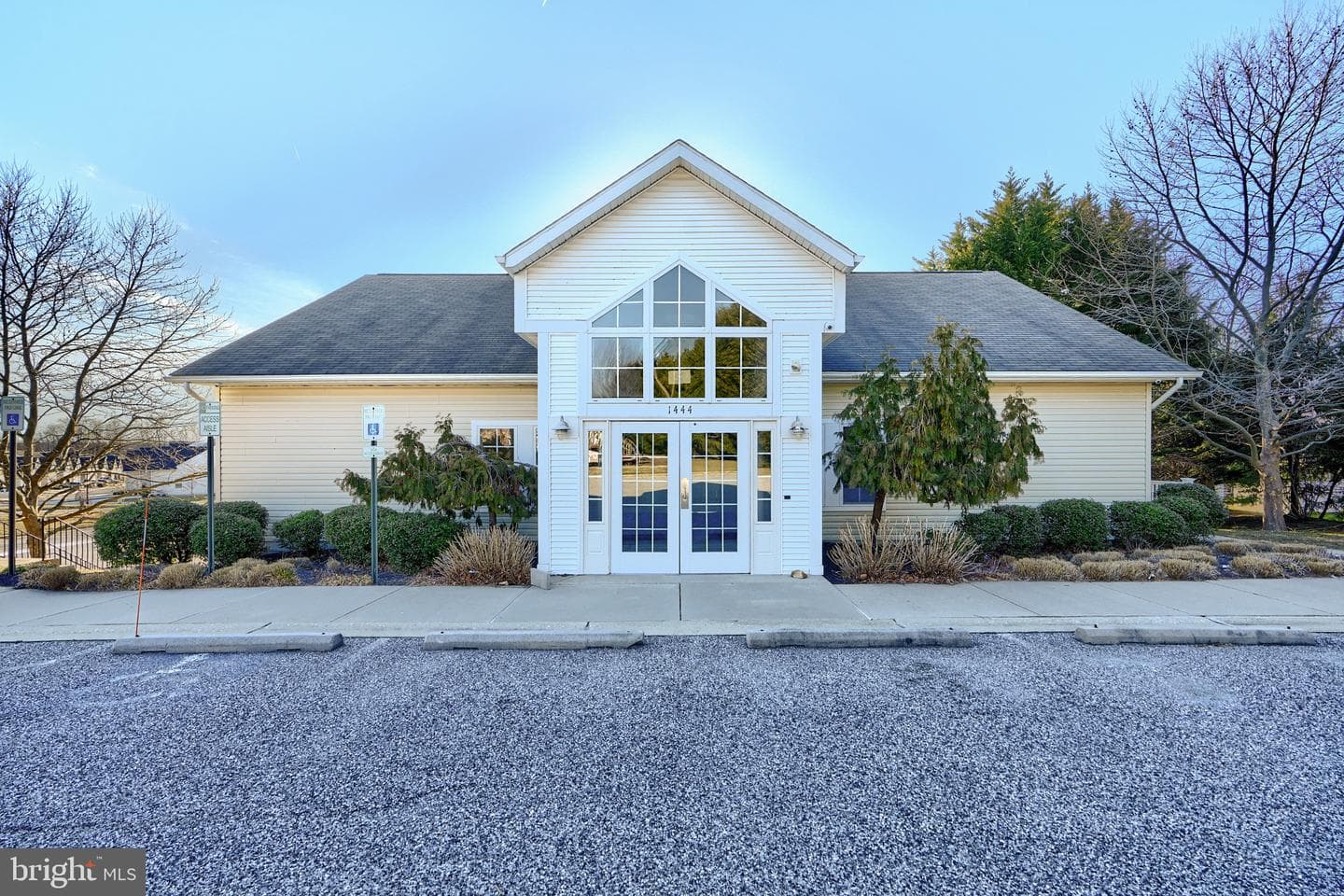 1813 Selvin Drive #301 photo 31