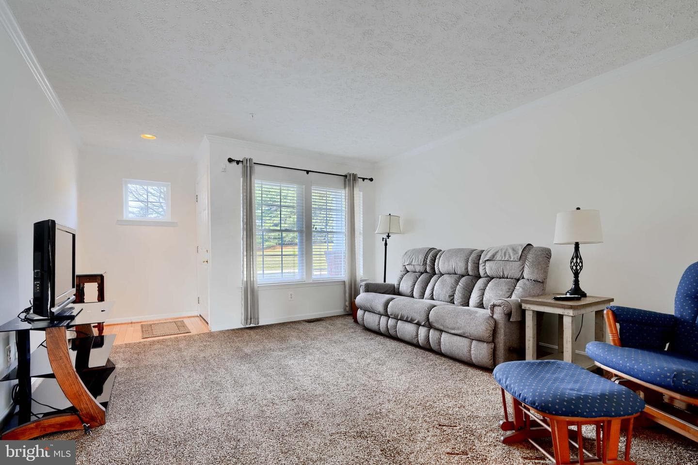 2032 Colgate Circle photo 2
